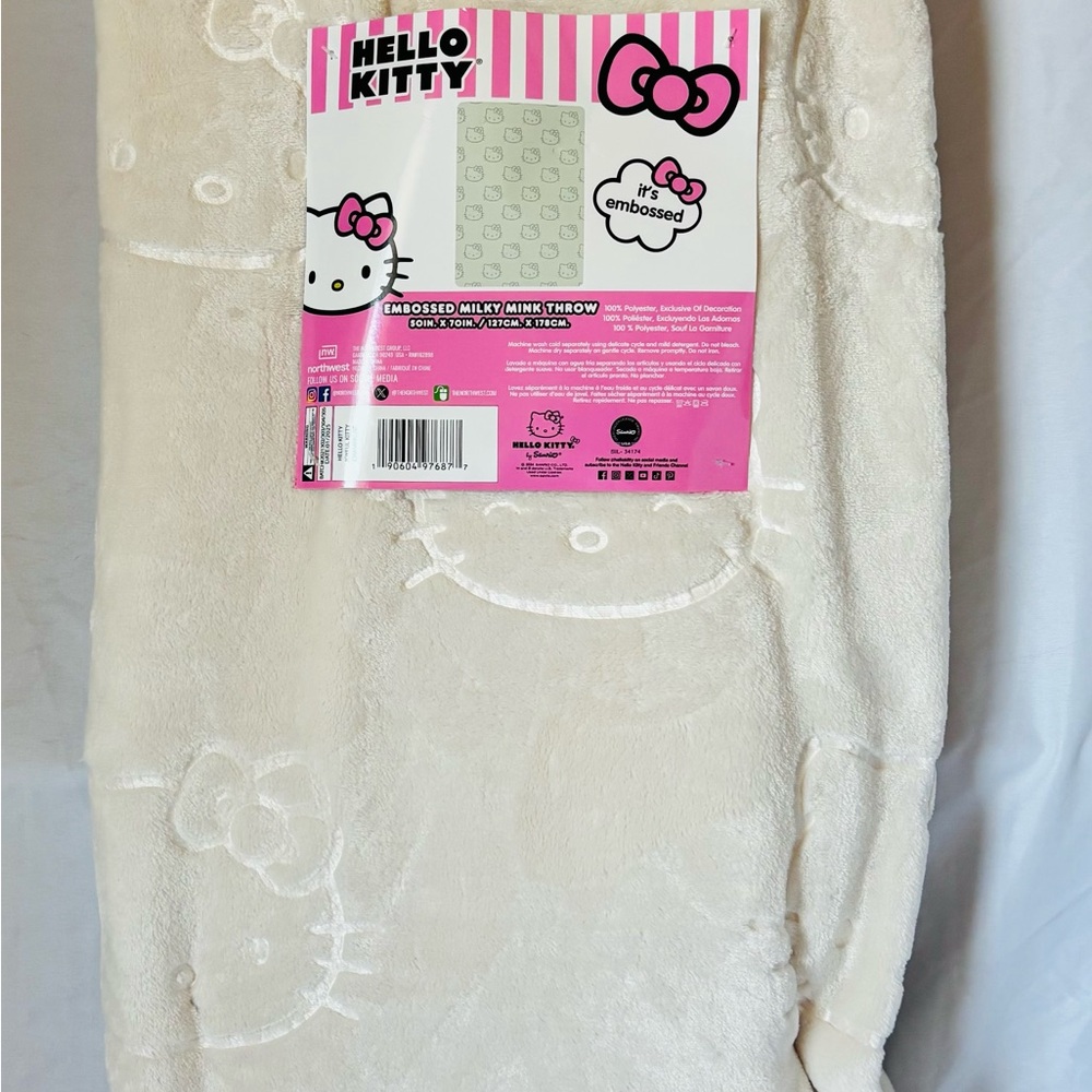Hello Kitty Embossed Cream/Champagne Mink Throw
